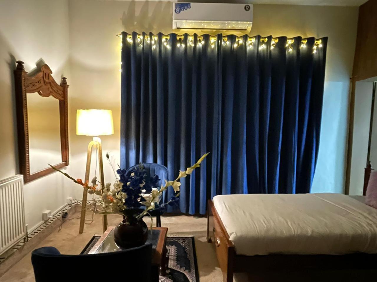 Laca Sa Lodge Opp Canturus Mall Исламабад Екстериор снимка